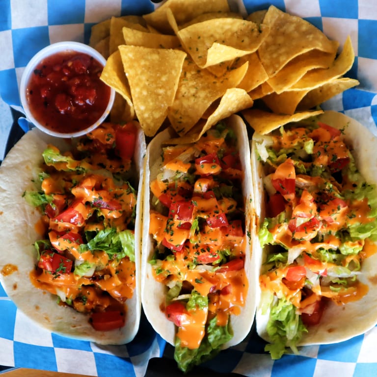 Delicious Chicken Tacos: A Crowd Favorite