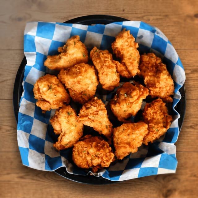 Boneless Wings - 6 wings.